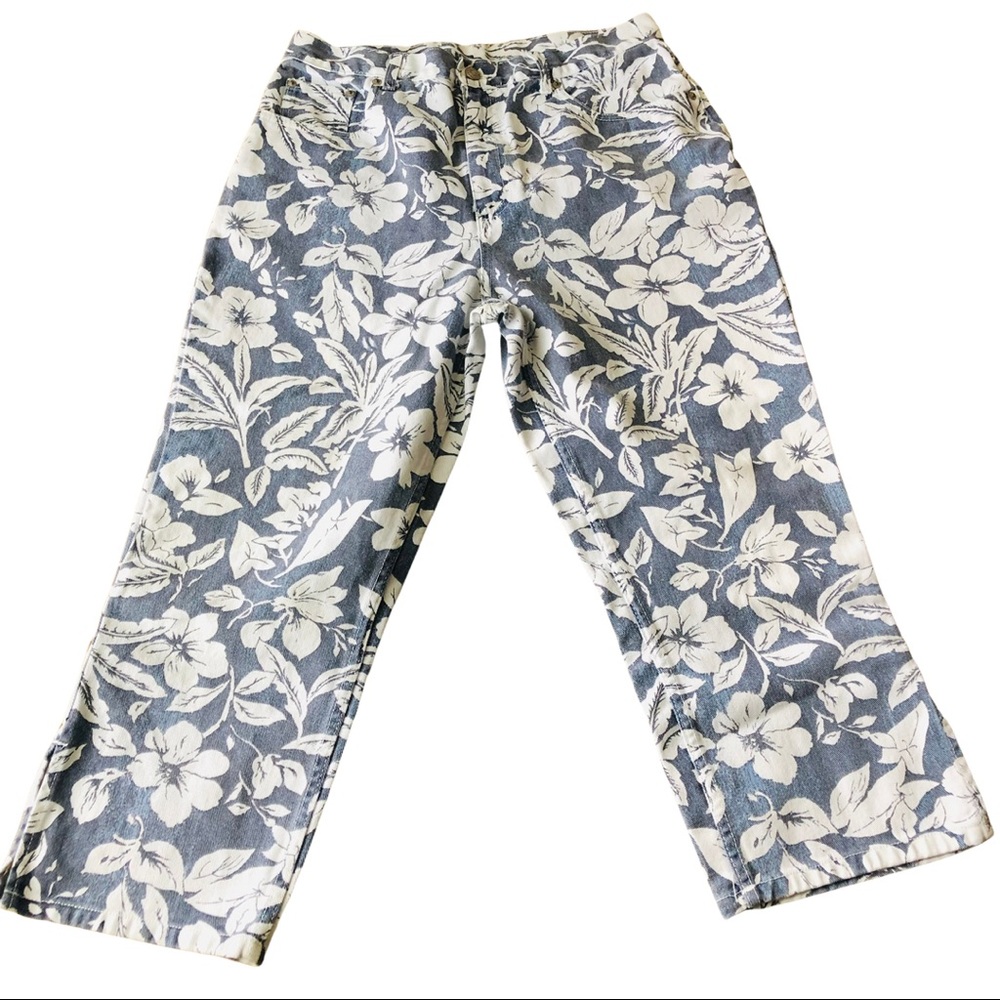 Bill Blass Jeans Hawaiian Floral 🌺